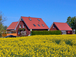 Haus am Feld