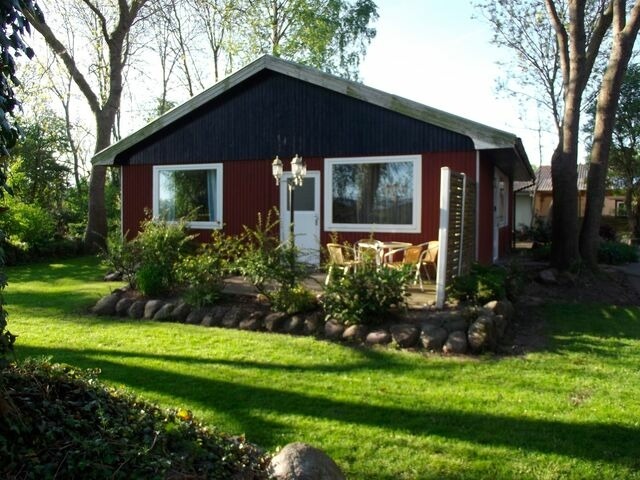 Ferienhaus in Fehmarn OT Vadersdorf - "Ferienhaus Vadersdorf" Bungalow - Bild 2