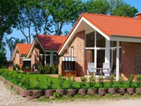 Ferienhaus in Fehmarn OT Wenkendorf - "Ferienhof Hinz" - Ferienhaus Gartenkieker - Bild 1