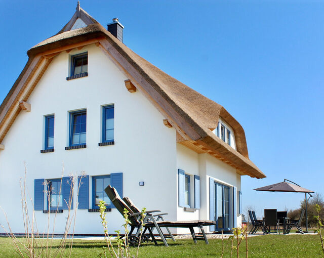 Ferienhaus in Dranske - Ferienhaus Rügenzauber mit Sauna, Kamin & Badewanne - Bild 11